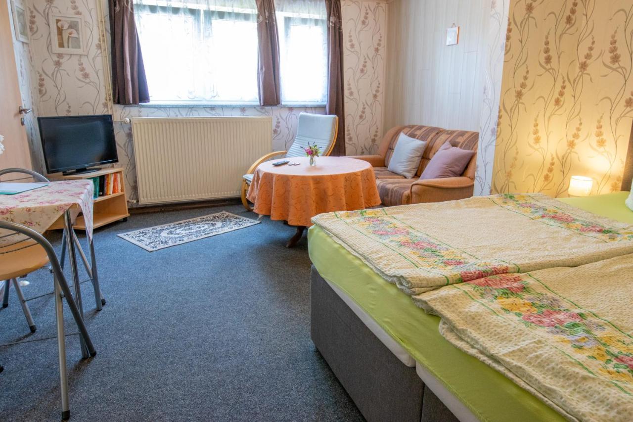 Appartamento Ferien Am Bierbach Greifswald Esterno foto